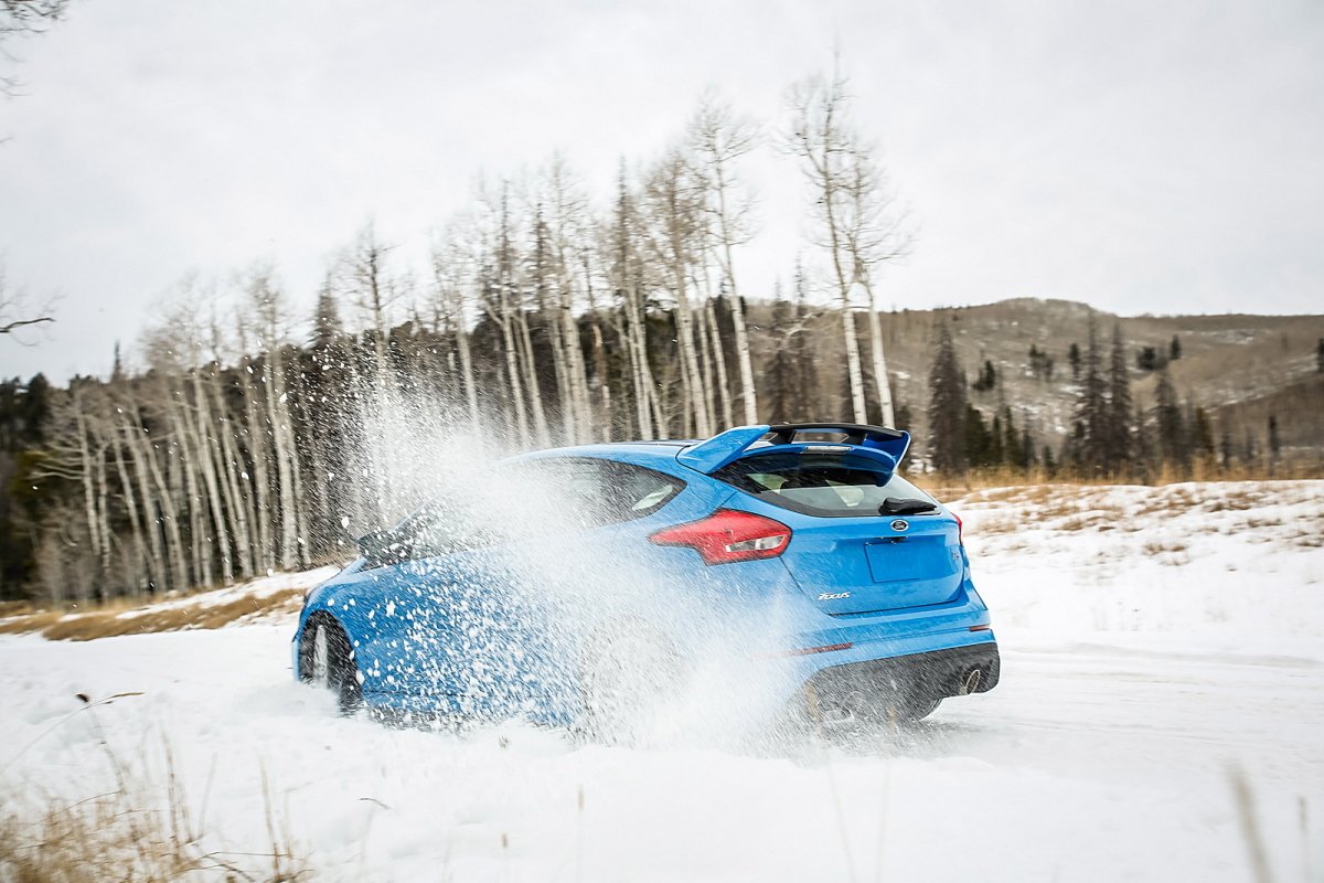 Auto und Winter